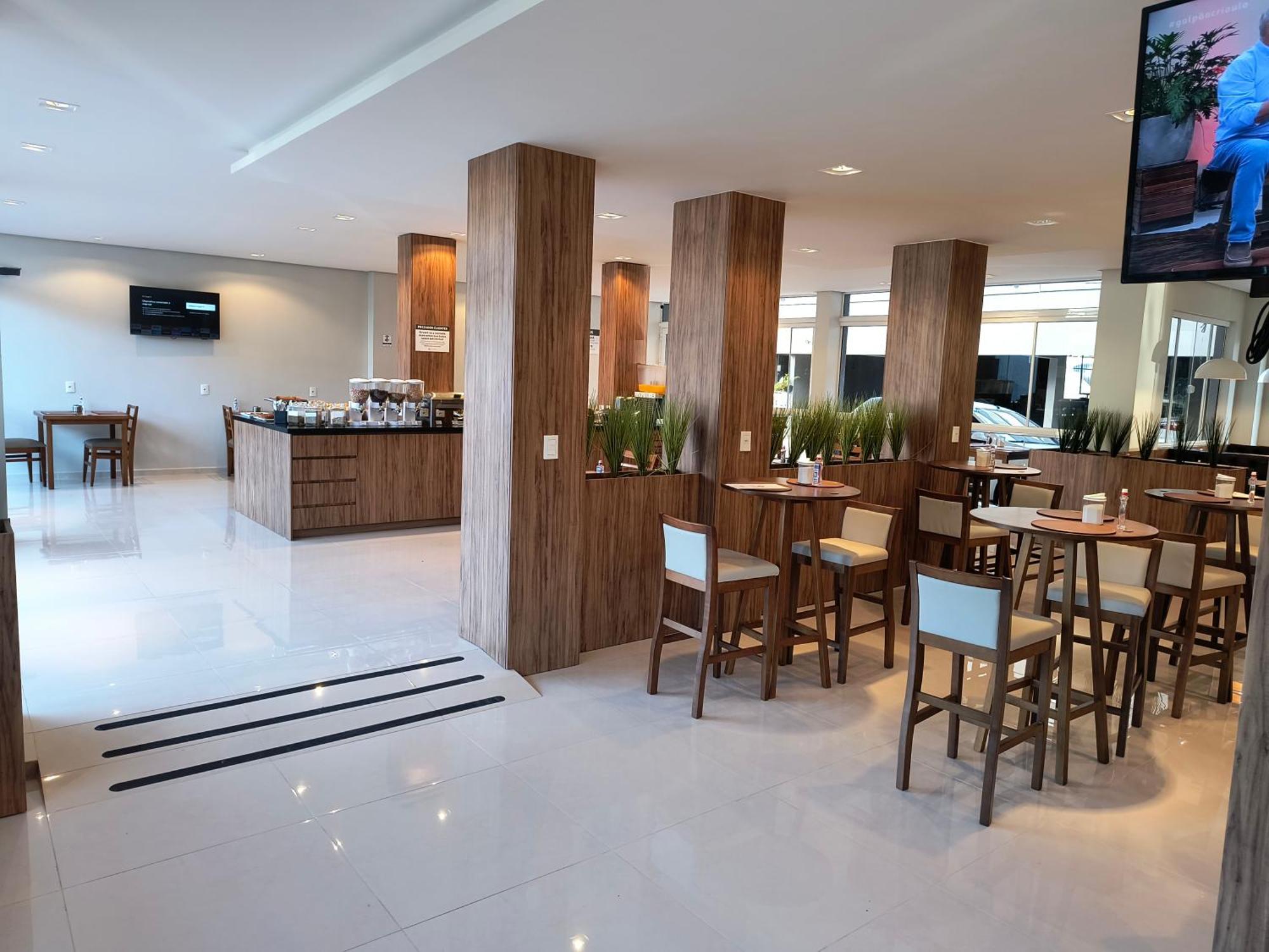 Id Hotel Passo Fundo Exterior photo